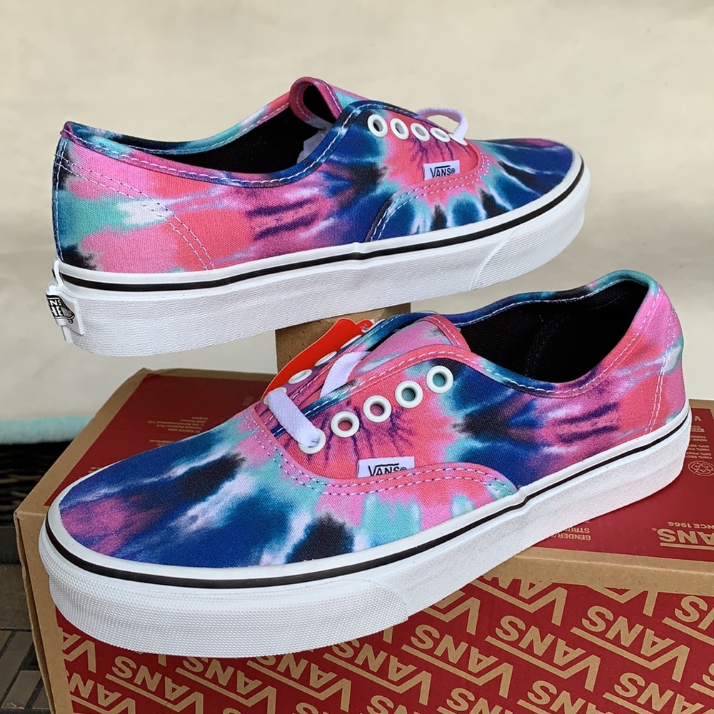 VANS AUTHENTIC TIE DYE MULTI/TRUE WHITE WMNS - Picture 7 of 15